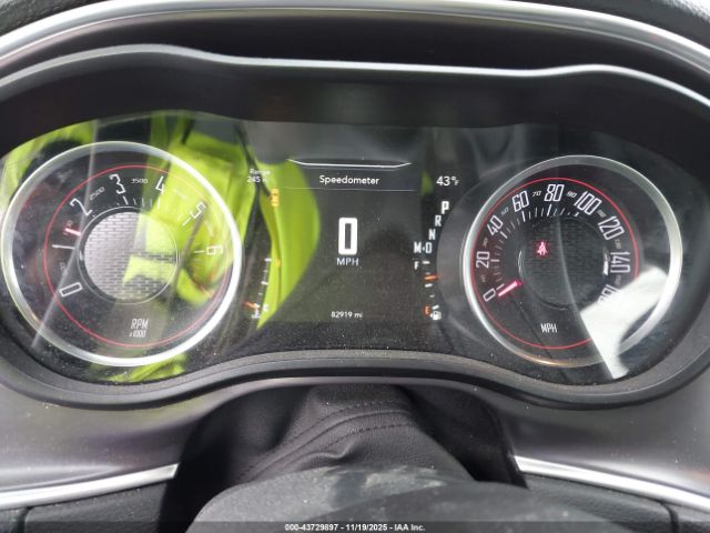 Dodge Challenger Sxt Image 9