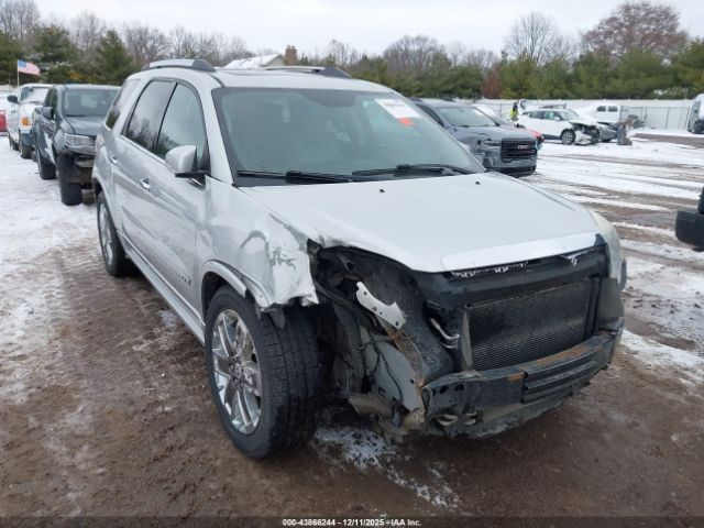 GMC Acadia Denali Image 4