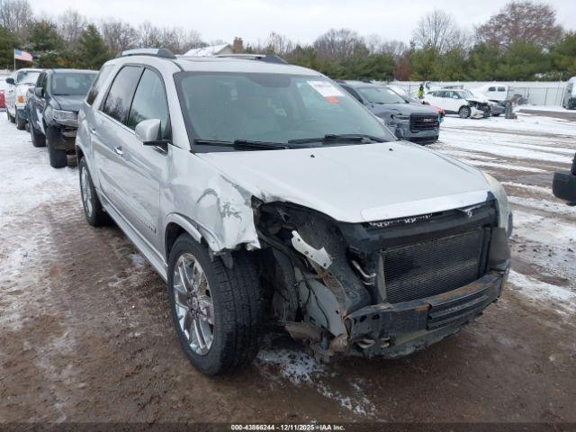 GMC Acadia Denali Image 4