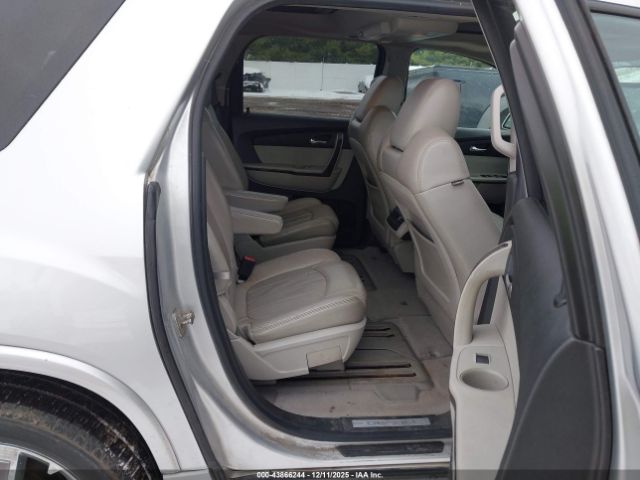 GMC Acadia Denali Image 7