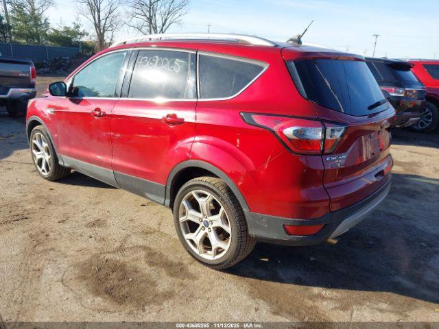 Ford Escape Titanium Image 17