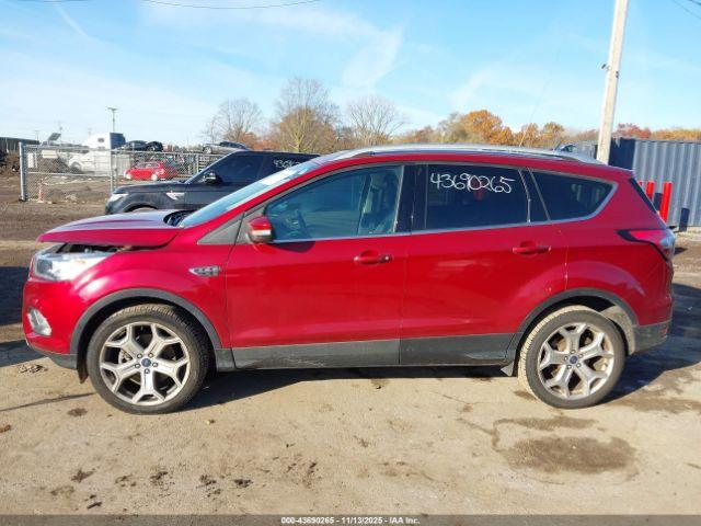 Ford Escape Titanium Image 10