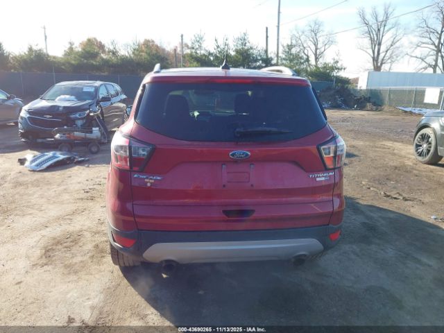 Ford Escape Titanium Image 12