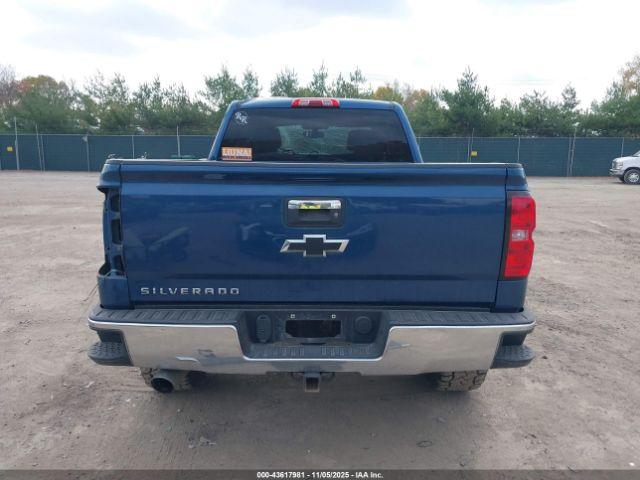 Chevrolet Silverado 1500 Image 15