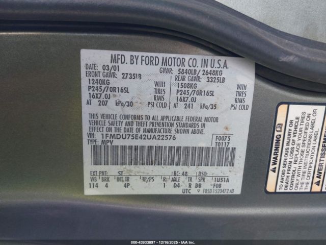 Ford Explorer Limited Image 3