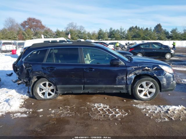 Subaru Outback 2.5i Limited Image 11