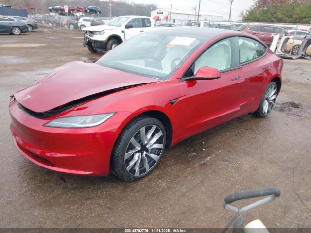 Tesla Model 3 Image 11