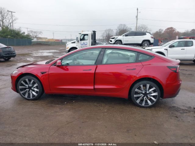 Tesla Model 3 Image 2