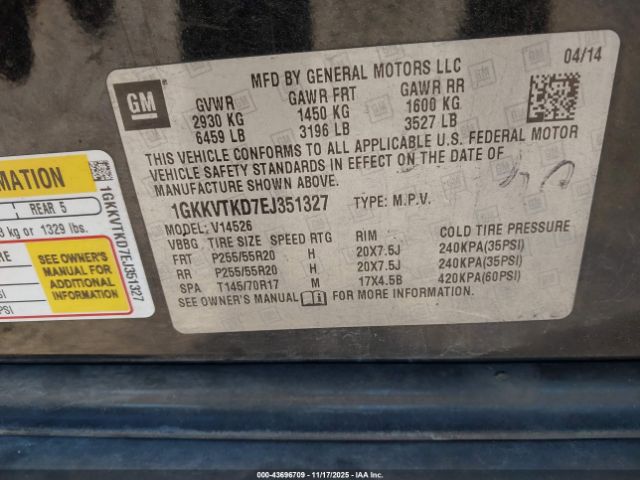 GMC Acadia Denali Image 16