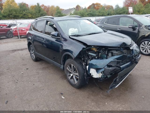 Toyota RAV4 Xle Image 1