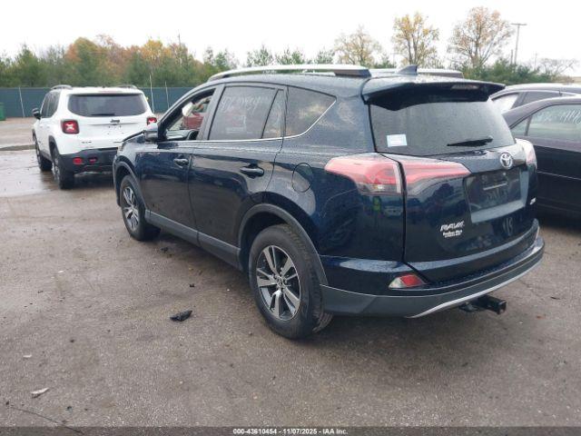 Toyota RAV4 Xle Image 8