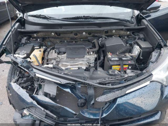 Toyota RAV4 Xle Image 10