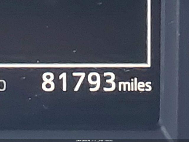 Toyota RAV4 Xle Image 4