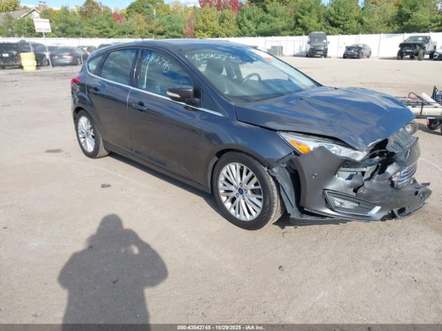 Ford Focus Titanium Image 1