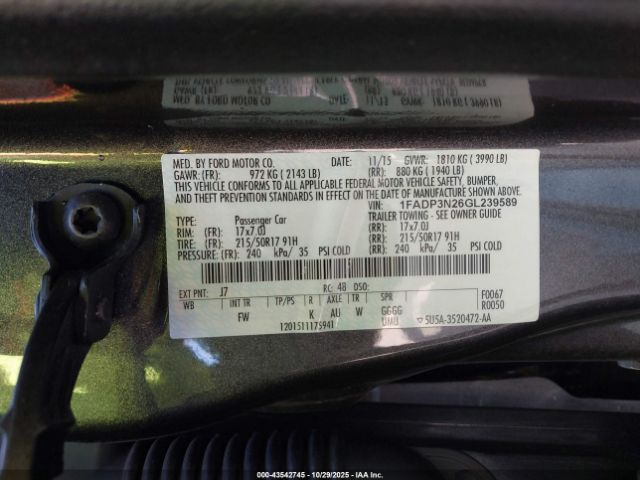 Ford Focus Titanium Image 16