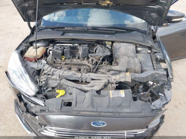 Ford Focus Titanium Image 7