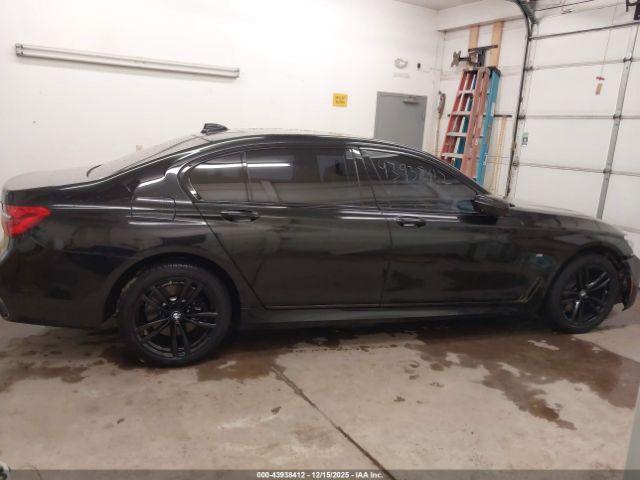 BMW 7 Series Xdrive Image 2