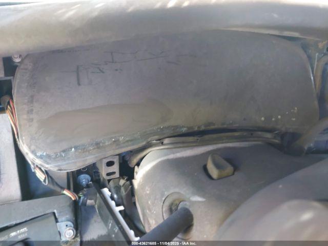 Buick Park Avenue Image 4