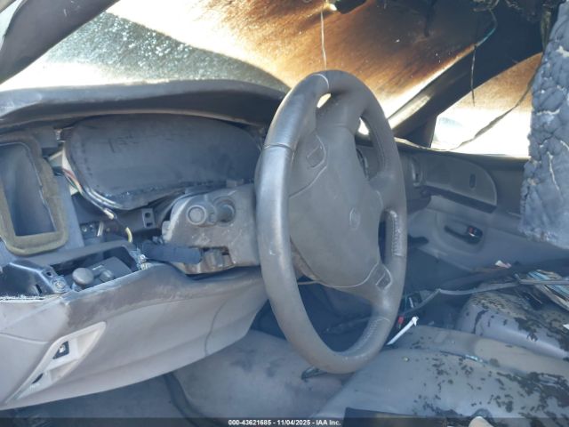 Buick Park Avenue Image 10