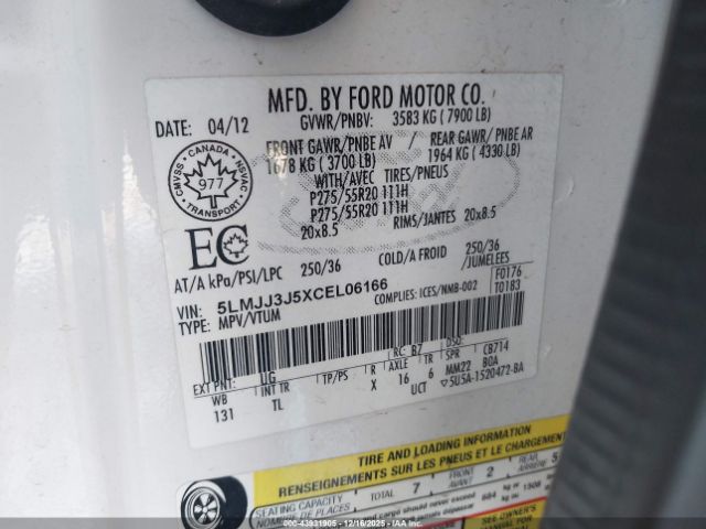 Lincoln Navigator Image 10