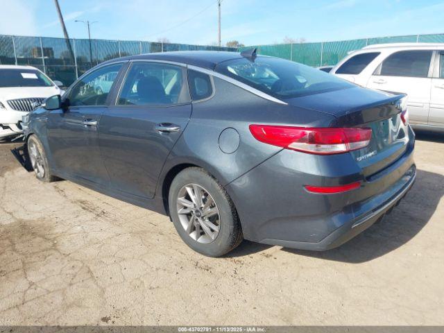 Kia Optima Lx Image 16