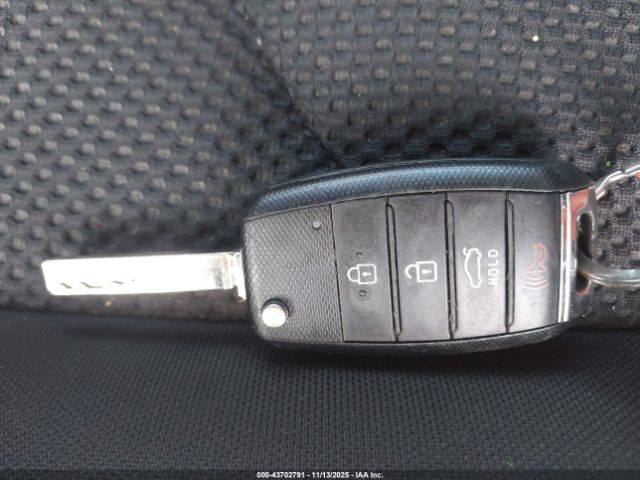 Kia Optima Lx Image 6