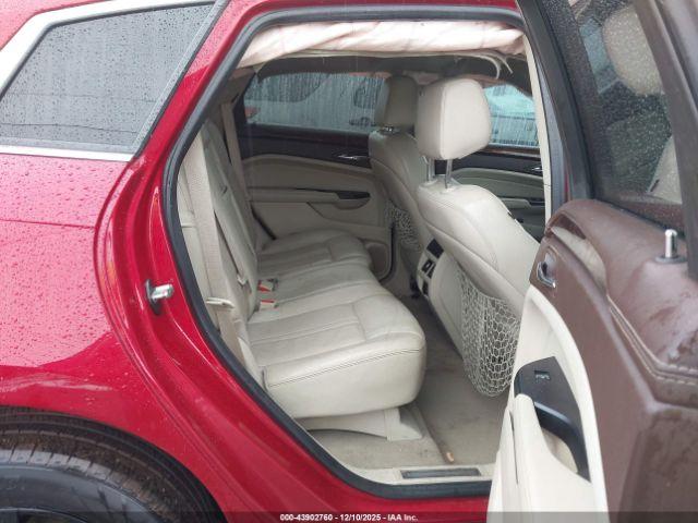 Cadillac SRX Luxury Collection Image 6