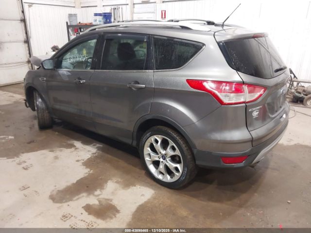 Ford Escape Titanium Image 3