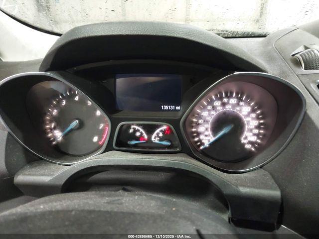 Ford Escape Titanium Image 9