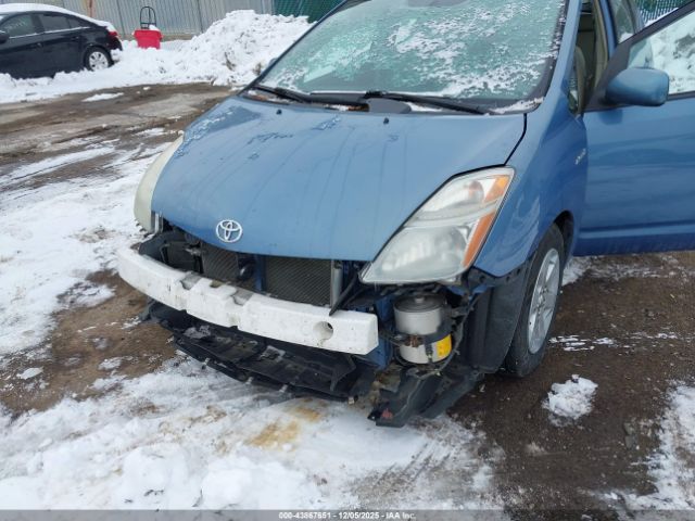 Toyota Prius Image 4