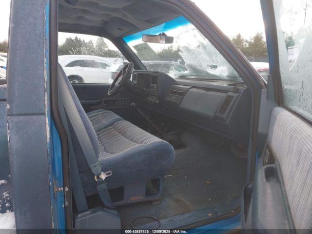 Chevrolet Gmt K1500 Image 16