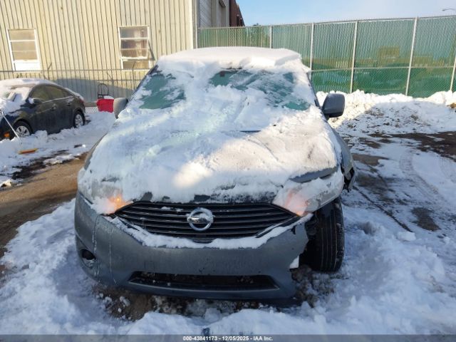 Nissan Quest Image 3