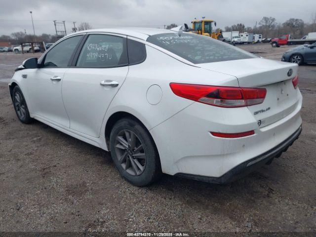 Kia Optima Lx Image 10