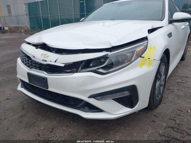 Kia Optima Lx Image 5