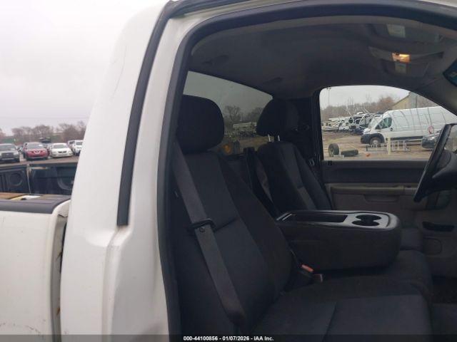 Chevrolet Silverado 1500 Work Truck Image 6