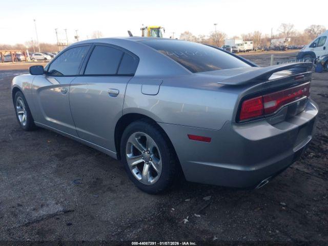 Dodge Charger Se Image 11