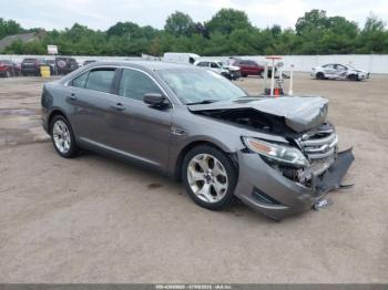  Salvage Ford Taurus
