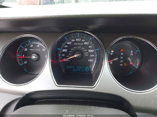 Ford Taurus Sel Image 9