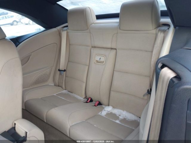 Volkswagen Eos Image 3