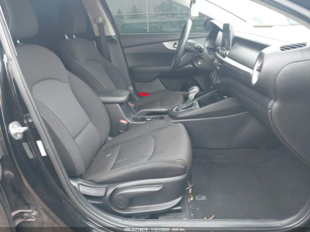 Kia Forte Lx Image 5