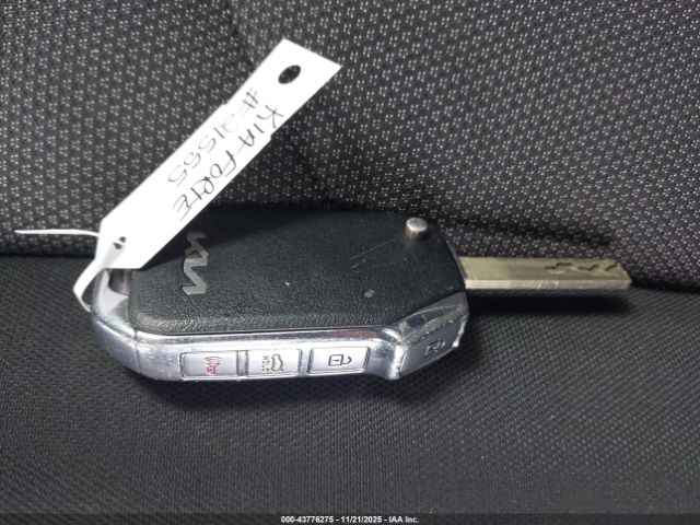 Kia Forte Lx Image 6