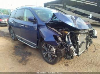  Salvage Nissan Pathfinder