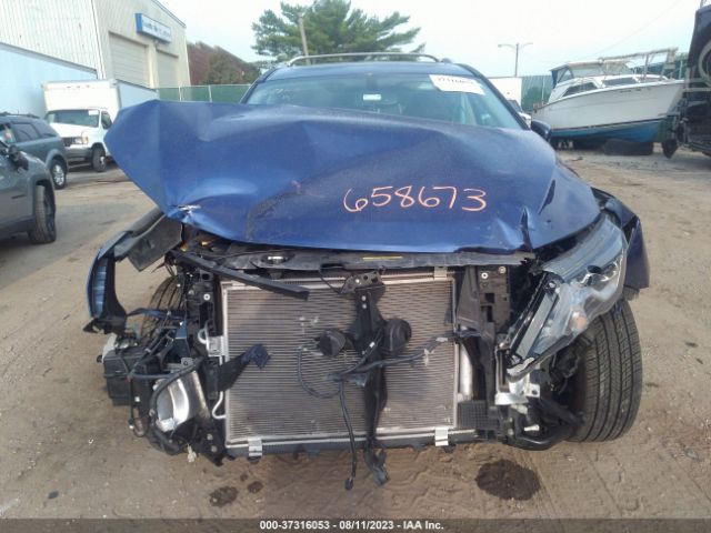 Nissan Pathfinder Platinum Image 10