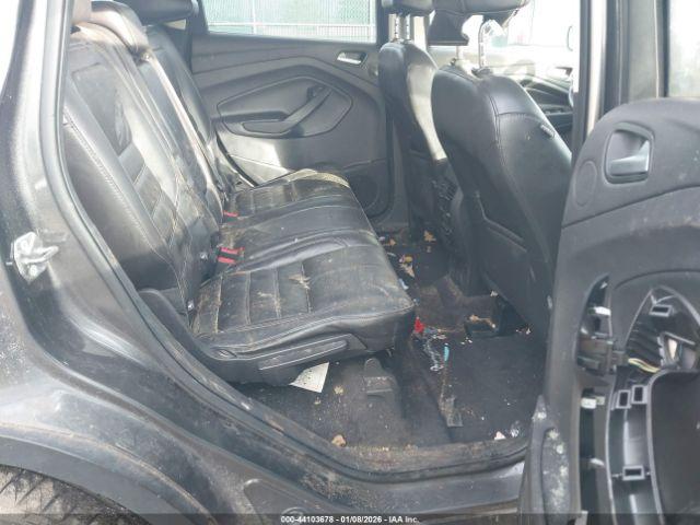 Ford Escape Titanium Image 11