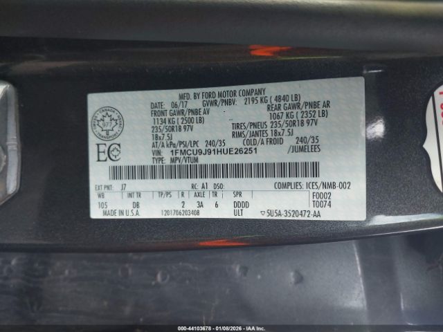 Ford Escape Titanium Image 4