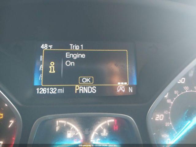 Ford Escape Titanium Image 10