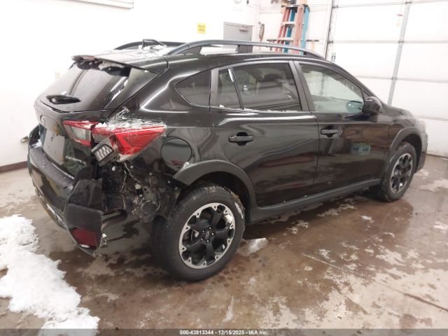 Subaru Crosstrek Premium Image 6