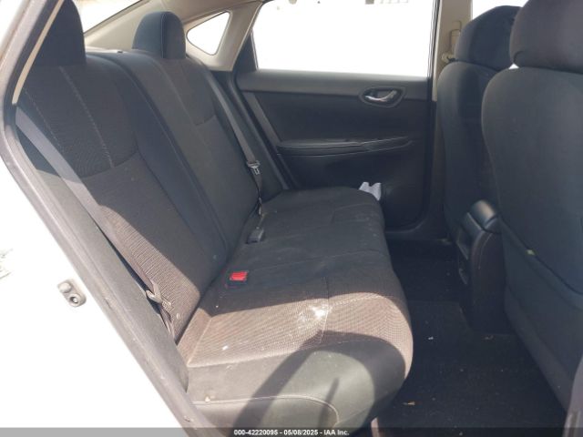 Nissan Sentra S Image 7