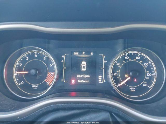 Jeep Cherokee Latitude Image 4