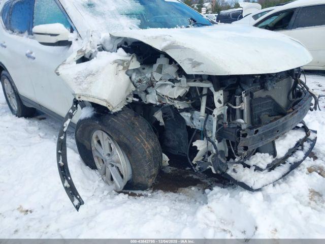 Nissan Rogue Sv Image 9